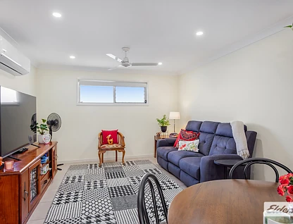 9 Chikameena Street, Logan Reserve, Brisbane - Southern Region, 5房, 3浴, Apartment