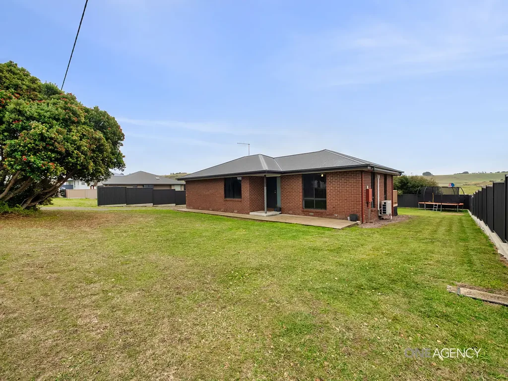 1/19 Pearse Street, Stanley, TAS 7331