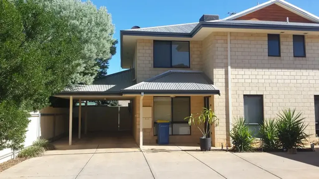 2B President Street, Kalgoorlie, WA 6430