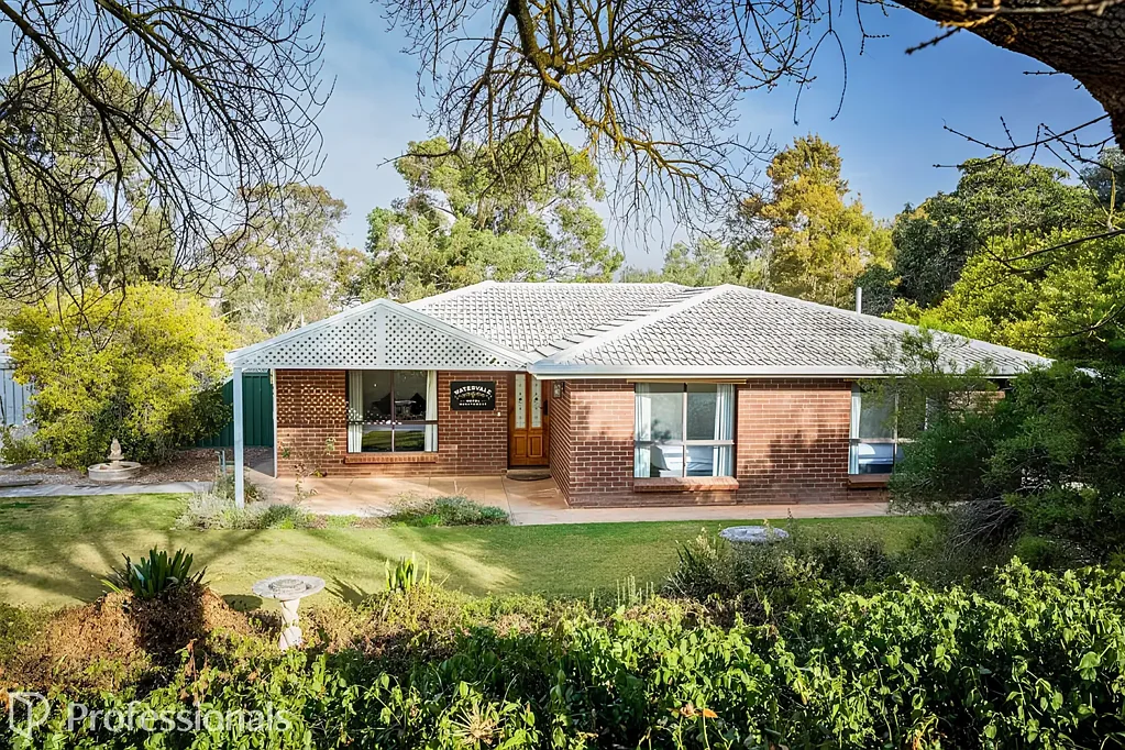 Watervale 6ห้องนอน Holiday Retreat, Investment or Home- The Choice is Yours