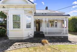 12 Mount Smart Road, Royal Oak