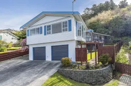 34 Fyvie Avenue, Tawa