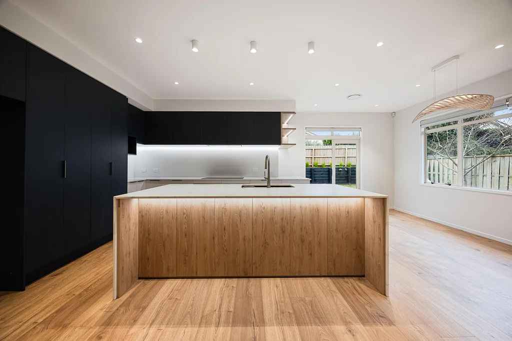 Henderson 3 Slaapkamer Modernised Family Living with Genuine Motivation