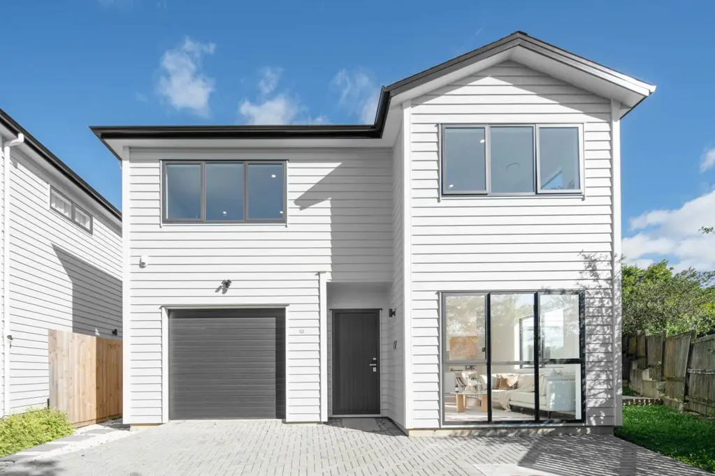 Bucklands Beach 5 Bedroom Modern Standalone In Macleans Zone
