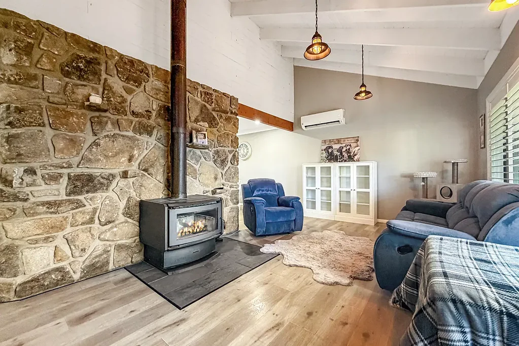 Berridale 3ਬੈੱਡਰੂਮ Modern Comfort, Space & Future Potential in Berridale