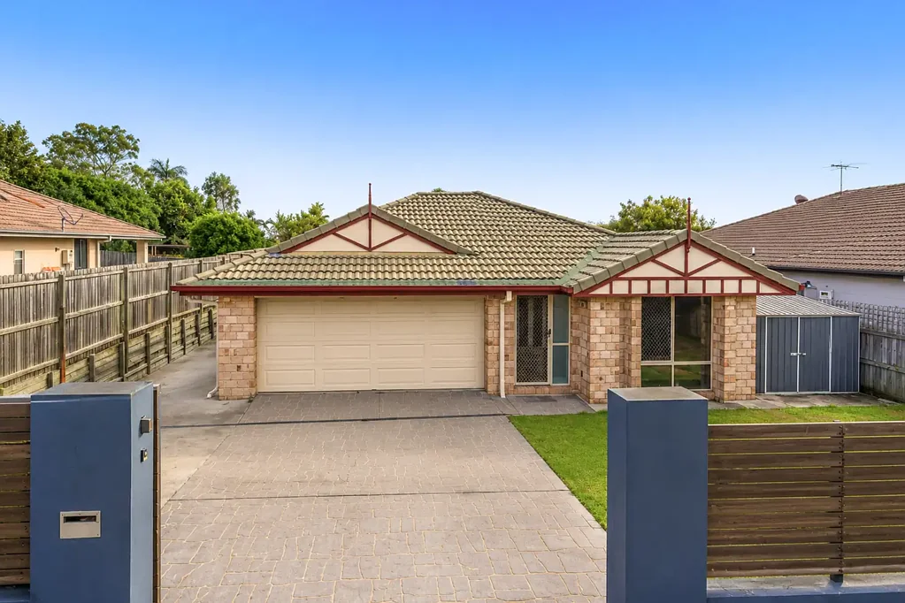 Forest Lake 4 Slaapkamer Modern Living In Convenient Location