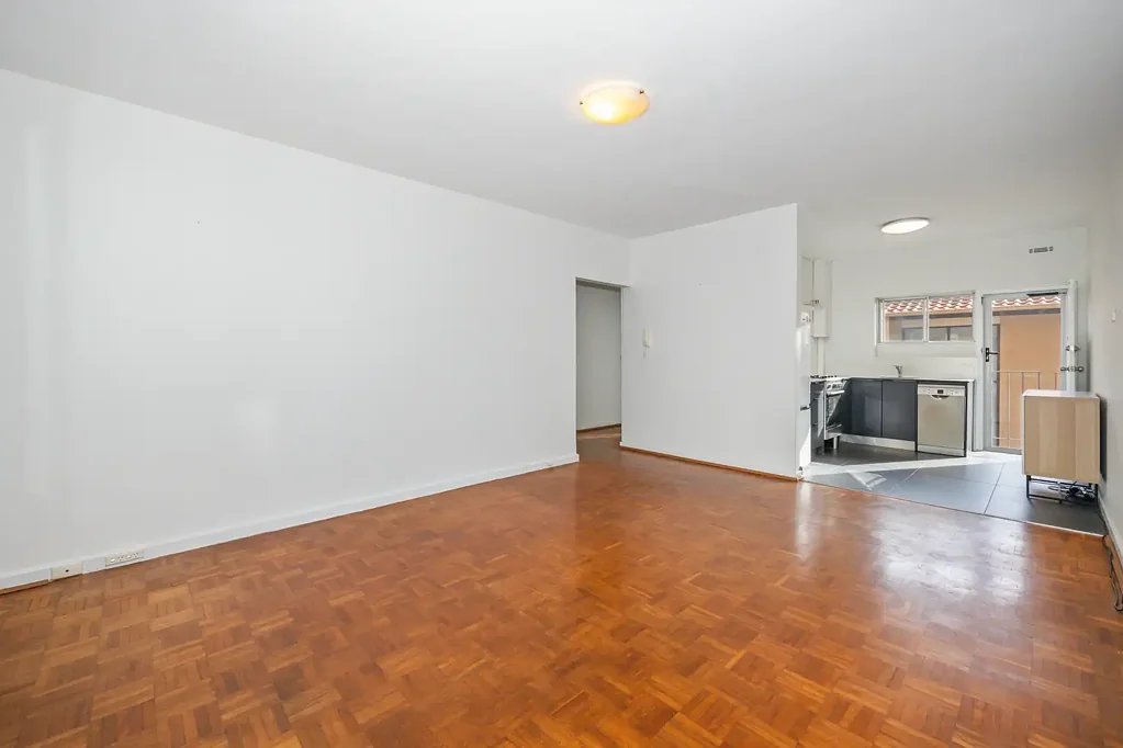 West Perth 2 Bedroom Kings Park Locale!
