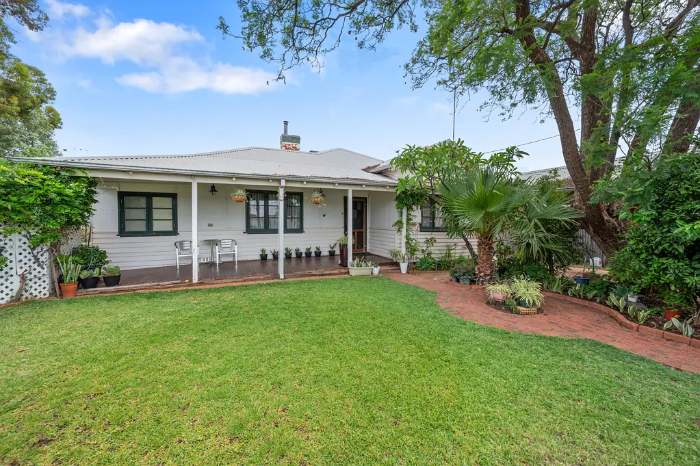 103A Ward Street, Lamington, WA 6430