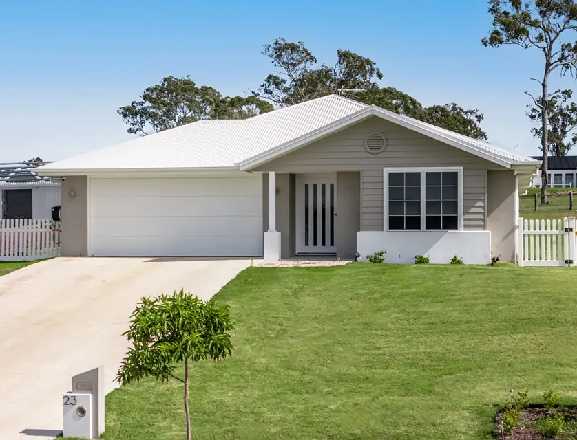 23 Gran Paradiso Way, Meringandan West, QLD 4352, 4房, 2浴, House
