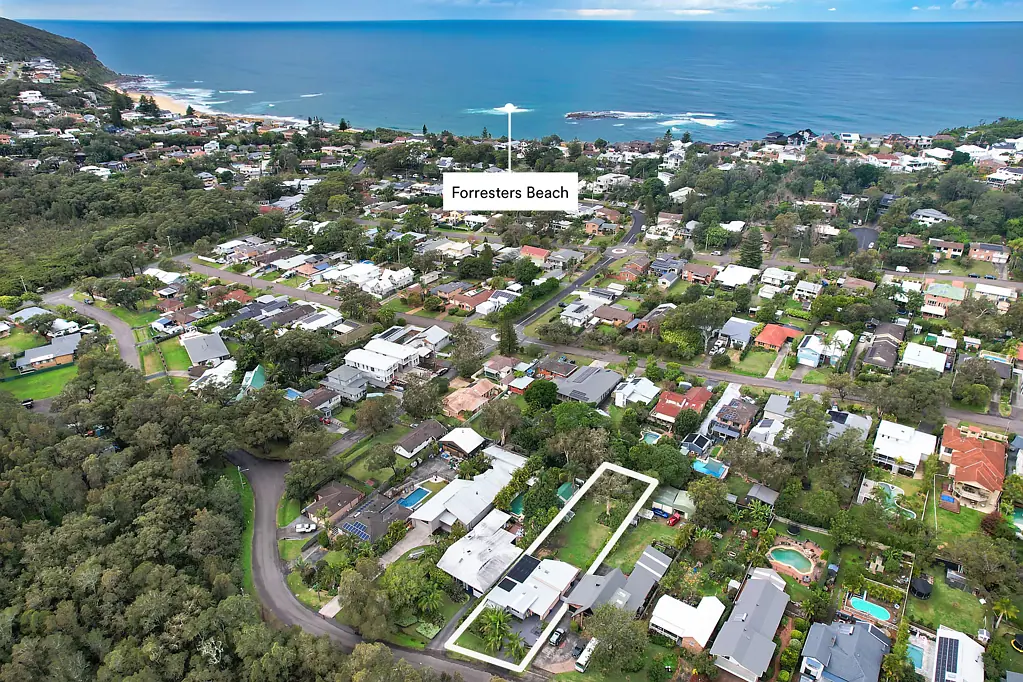 27 Malkana Avenue, Forresters Beach, NSW 2260