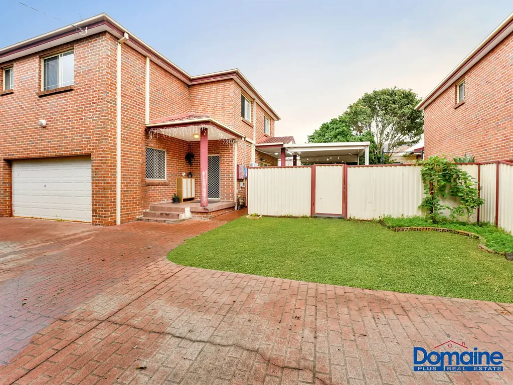2/40 Roberts Road, Greenacre, NSW 2190