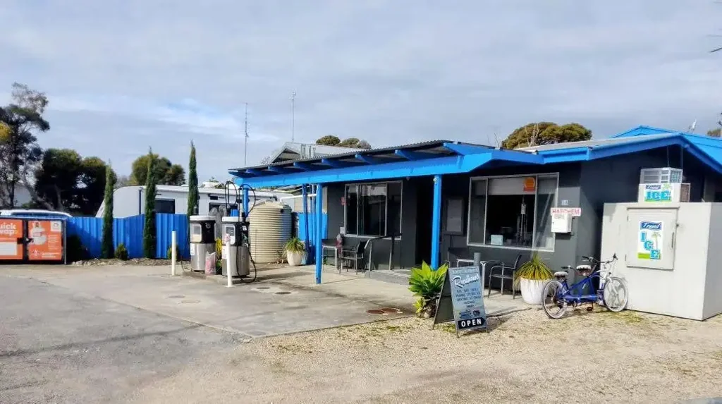 The Pines 5Phòng ngủ Lifestyle Opportunity on the Yorke Peninsula - Home, Income & Coastal Living.