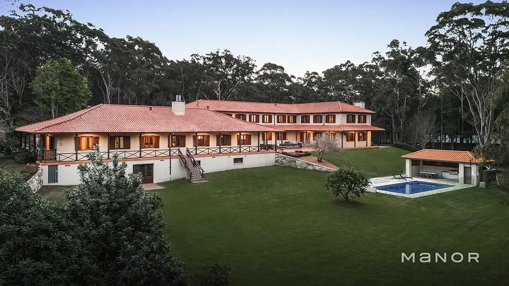 Dural 6બેડરૂમ A Mediterranean Masterpiece on 6 Acres in the Heart of Dural