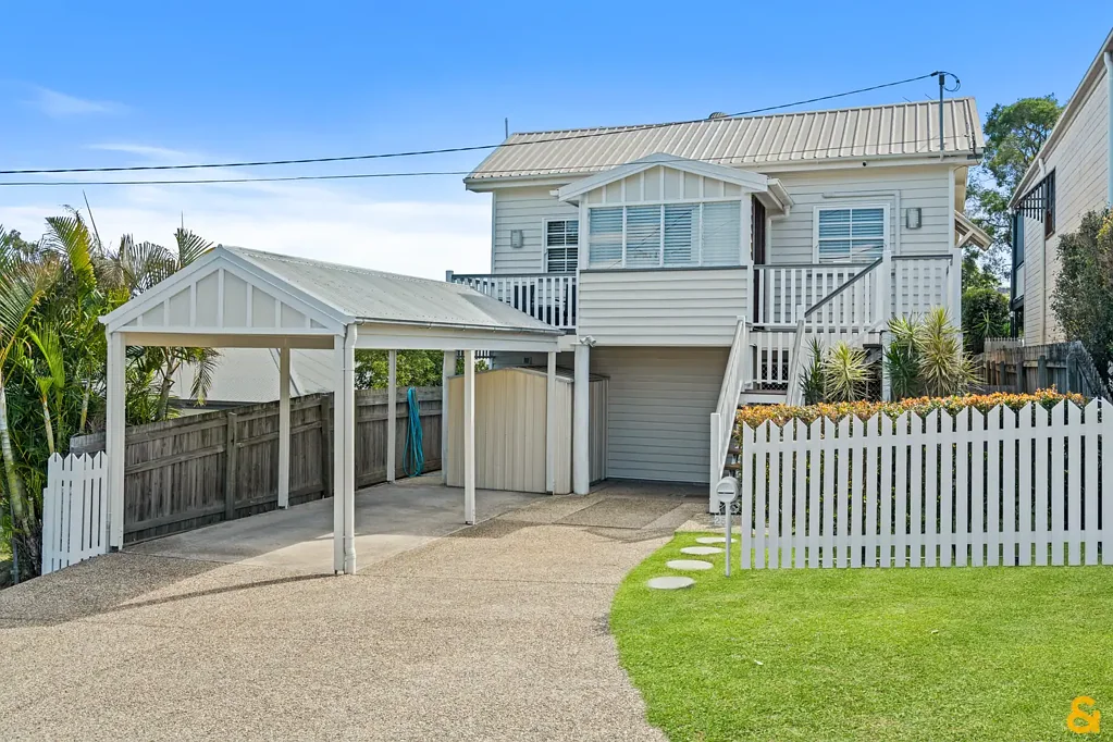 Manly 3ਬੈੱਡਰੂਮ Recently Renovated - Ready to Move In - Walk to Everything You Need