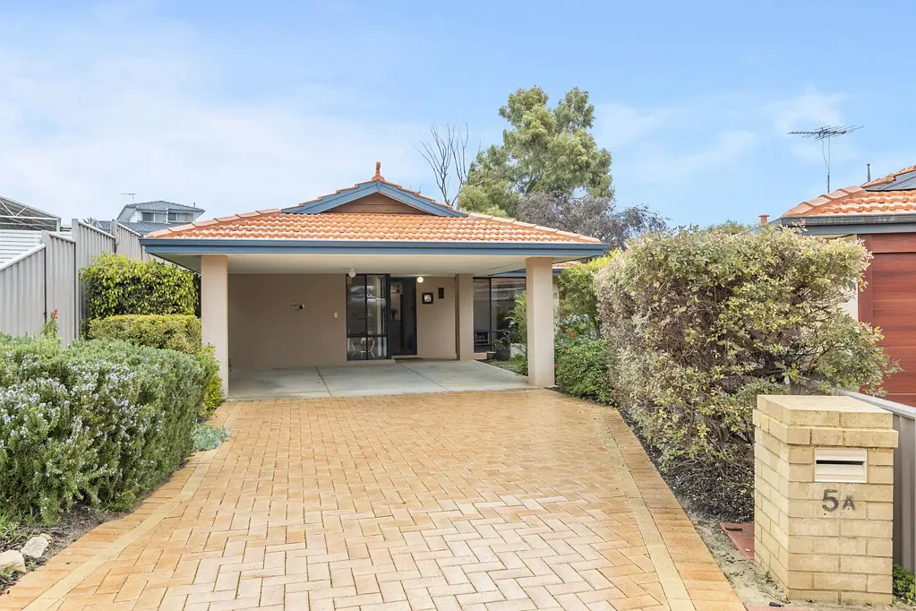 5A Europa Court, Kallaroo, WA 6025