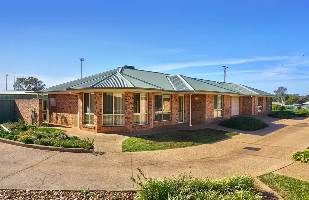 West Wyalong 2બેડરૂમ Popular Duplex Community