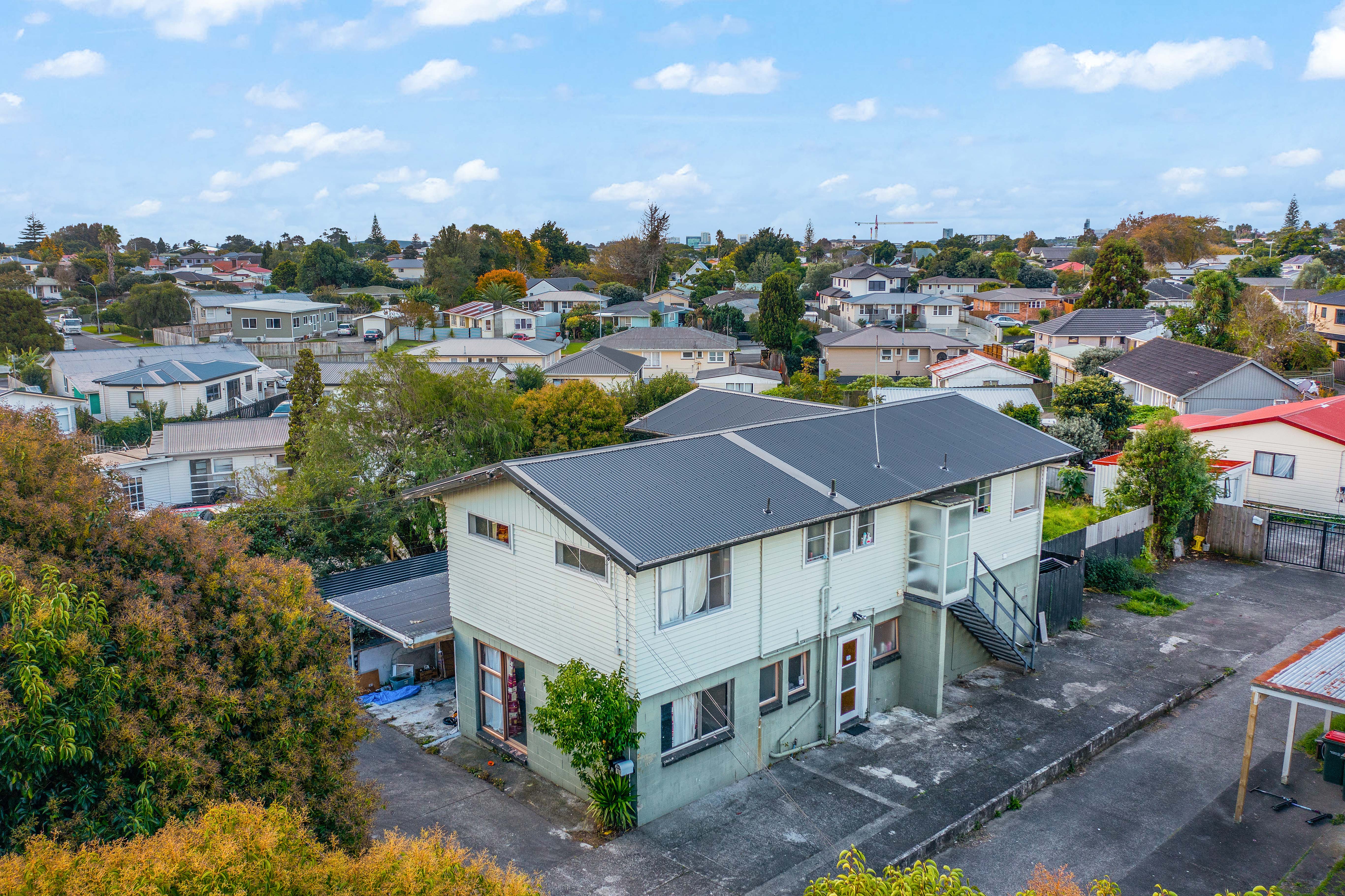 Residential  Mixed Housing Urban Zone