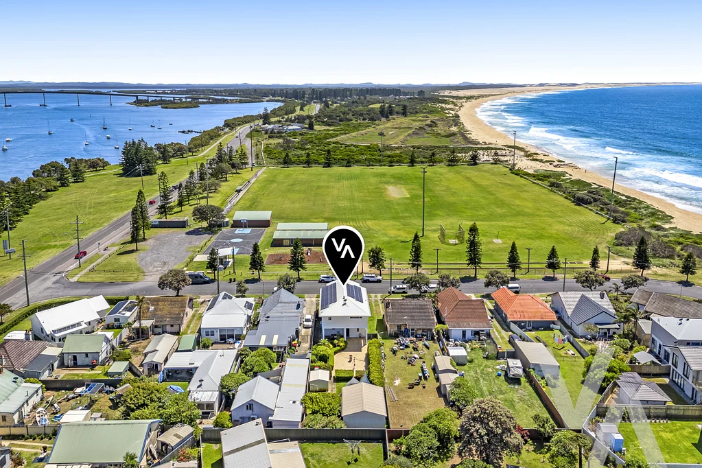 7 Meredith Street, Stockton, NSW 2295