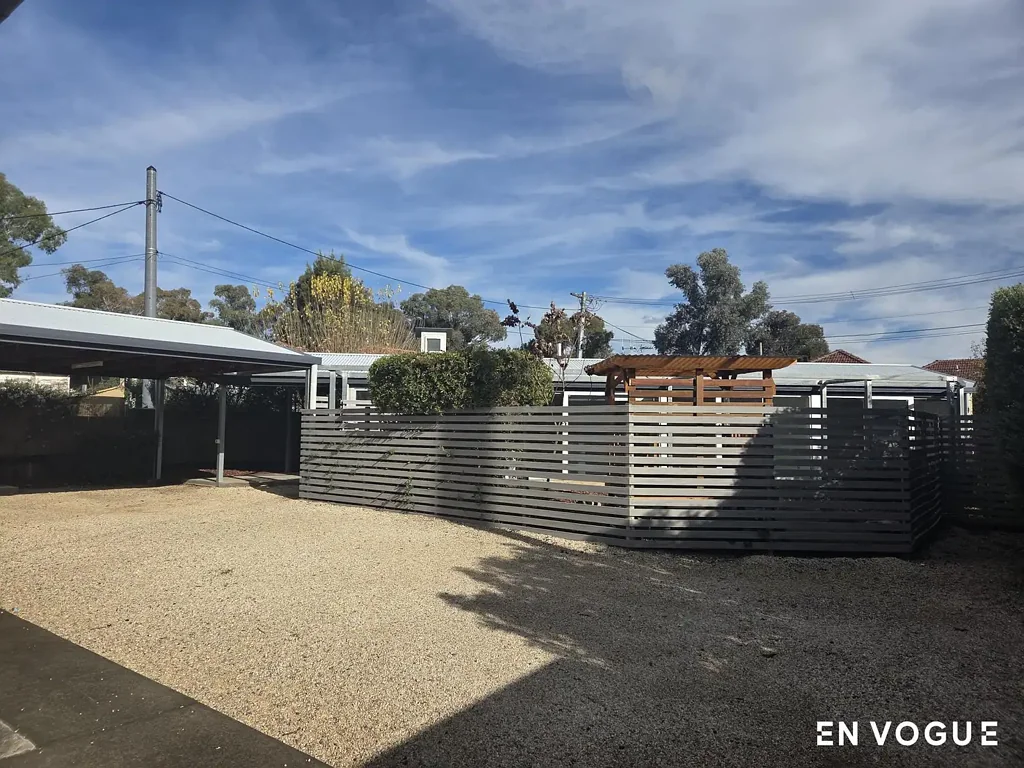 Stunning Dual Occupancy Family Home