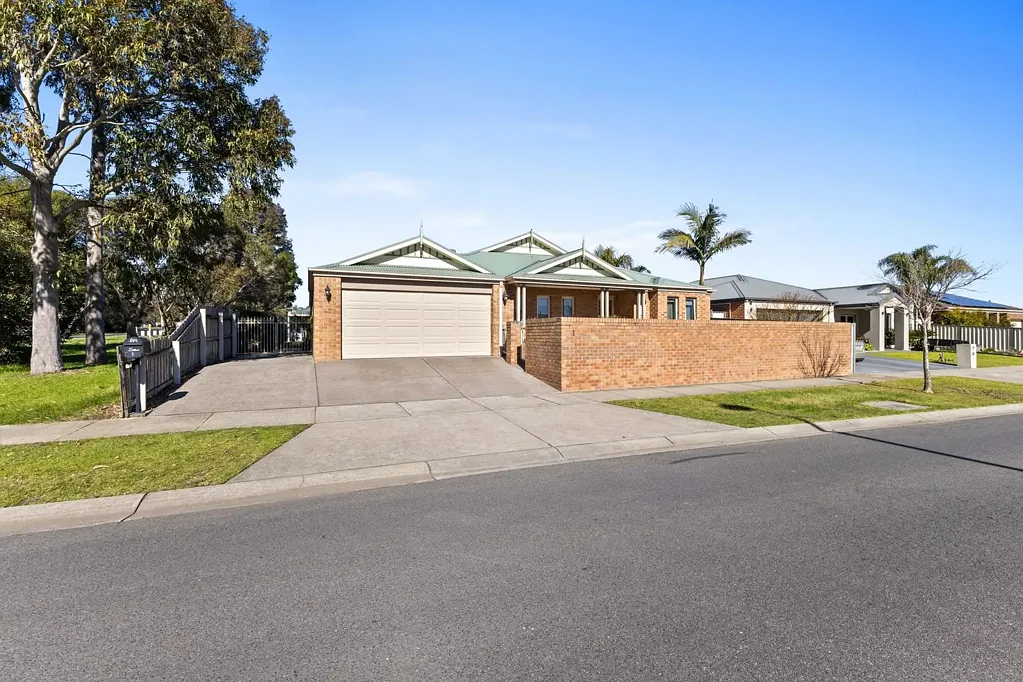 1 Donegal Avenue, Traralgon, VIC 3844