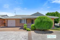 2C Gunn Place, Tamworth