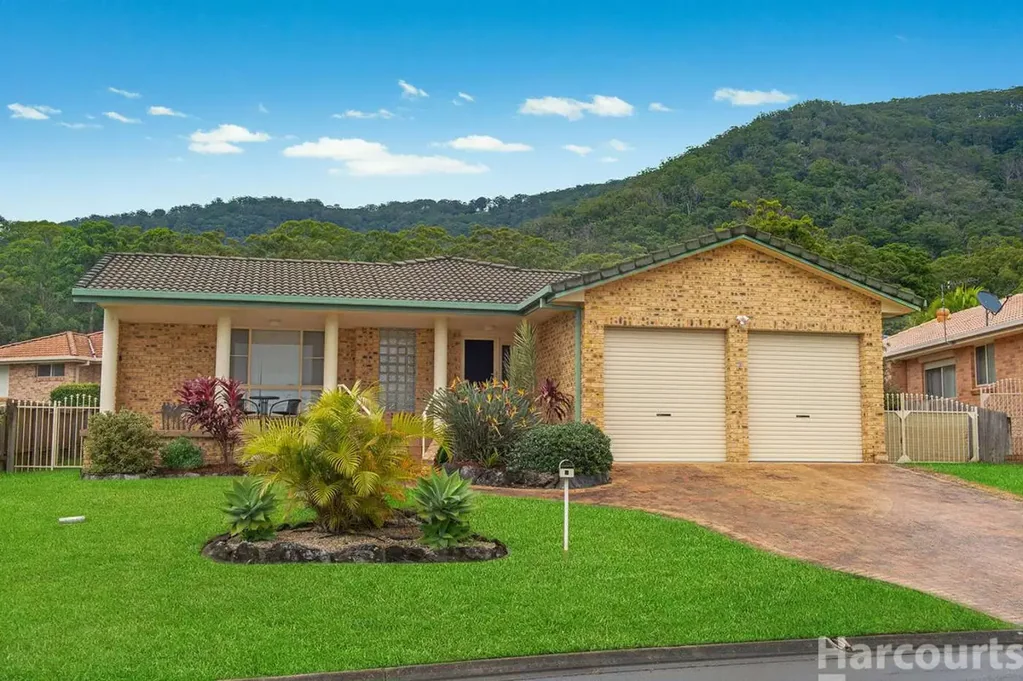 Spacious Three Bedroom Home in Laurieton