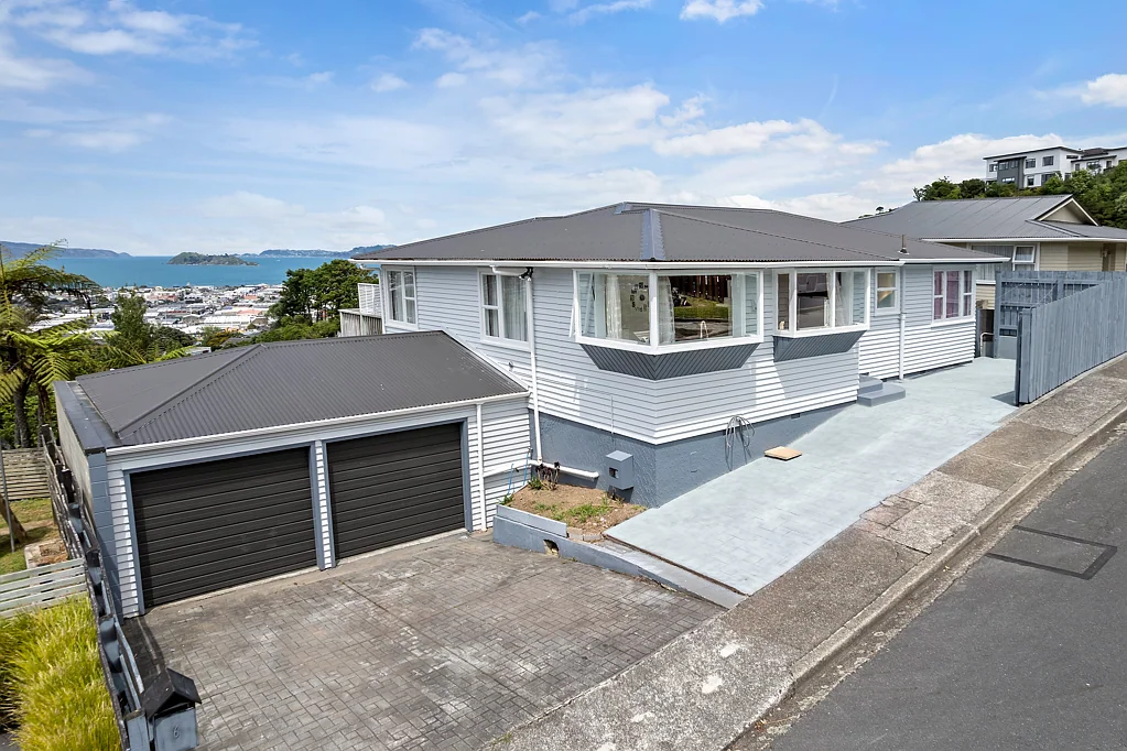 6 Walnut Way, Maungaraki, Lower Hutt, Wellington