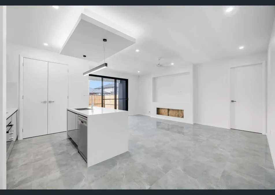 62A AMBROSE ST, ORAN PARK NSW 2570, 0房, 0浴, House