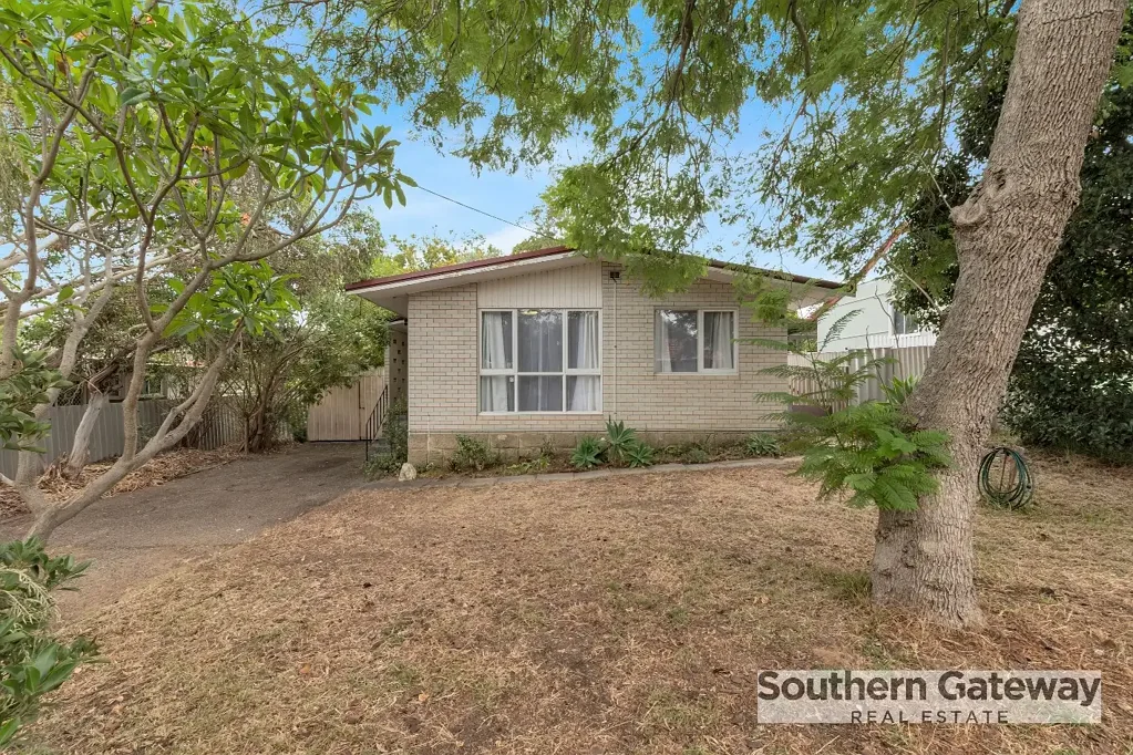 44 Gawler Way, Calista, WA 6167