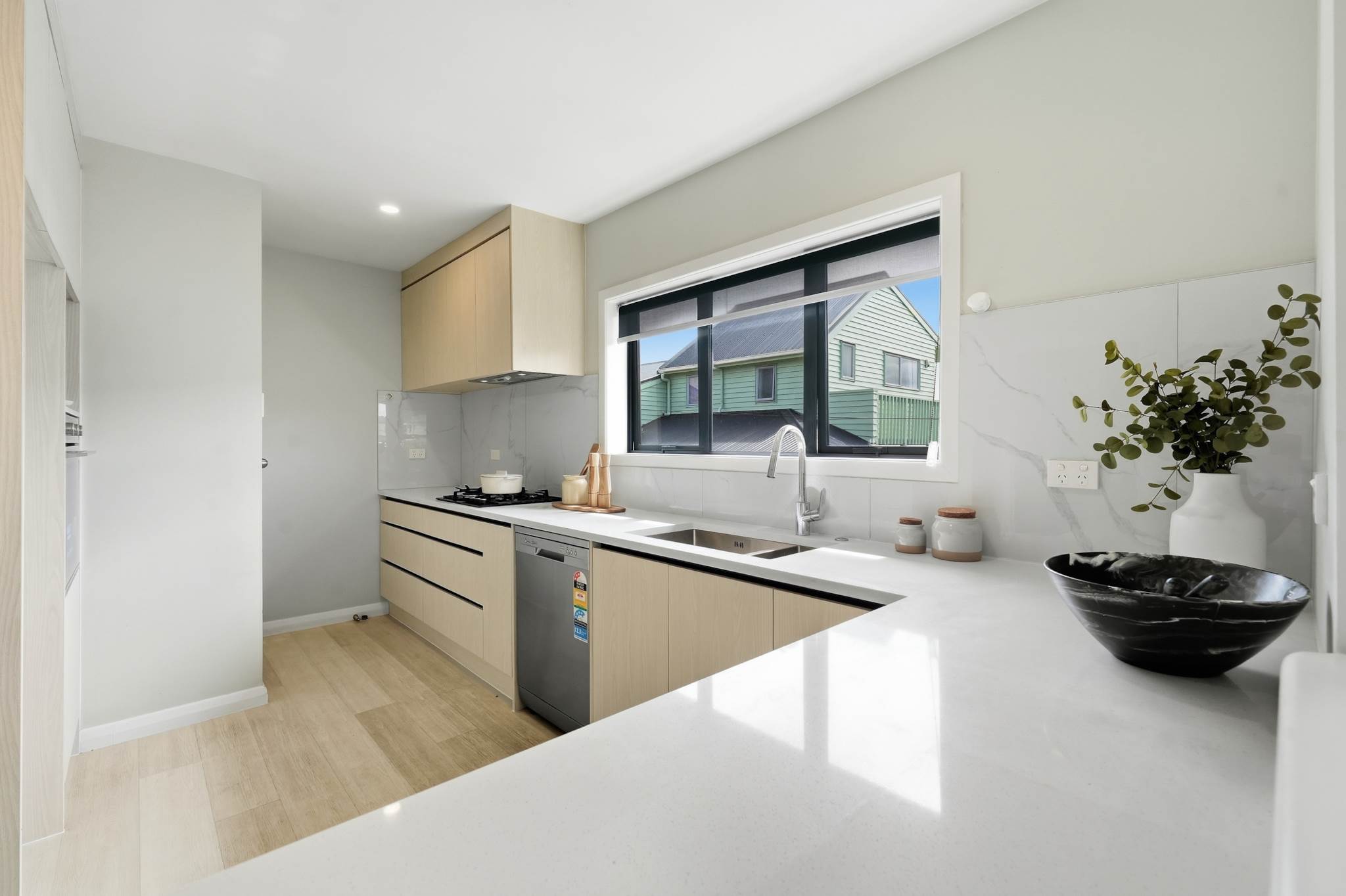 81 Melrose Road, Mount Roskill, photo 8