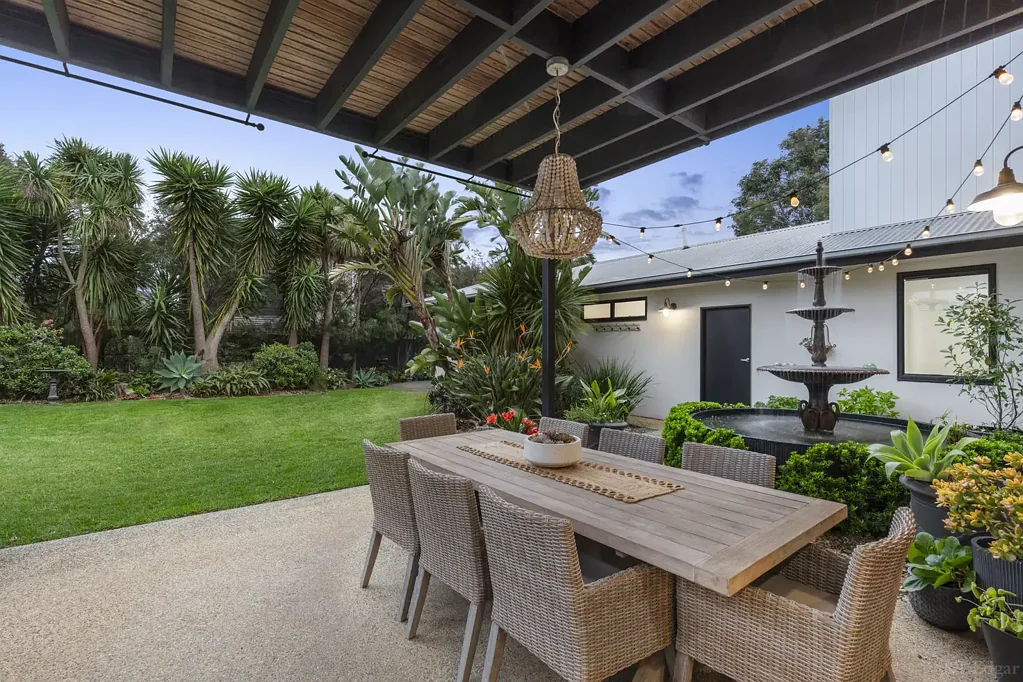 Ocean Grove 4બેડરૂમ Family Excellence on an Exceptional Quarter Acre