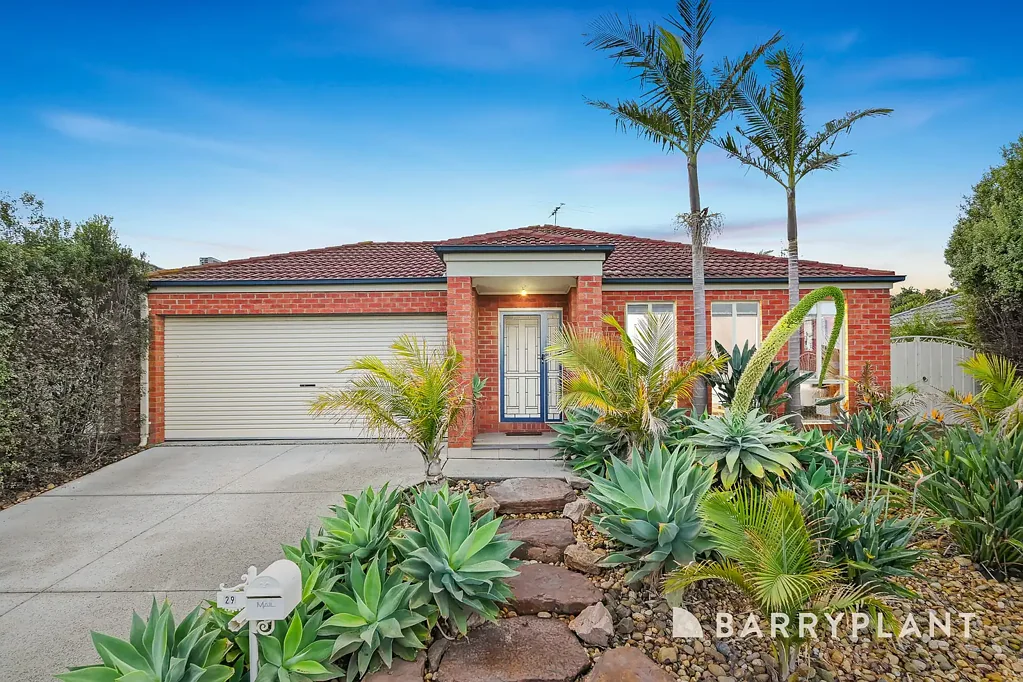 29 Hartsmere Drive, Berwick, VIC 3806