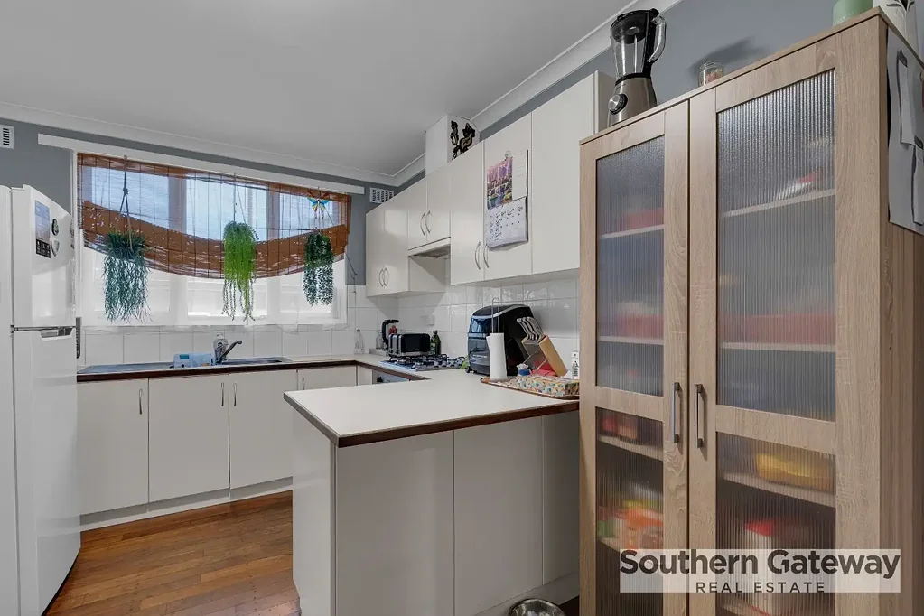 24 Neilson Avenue, Armadale, WA 6112