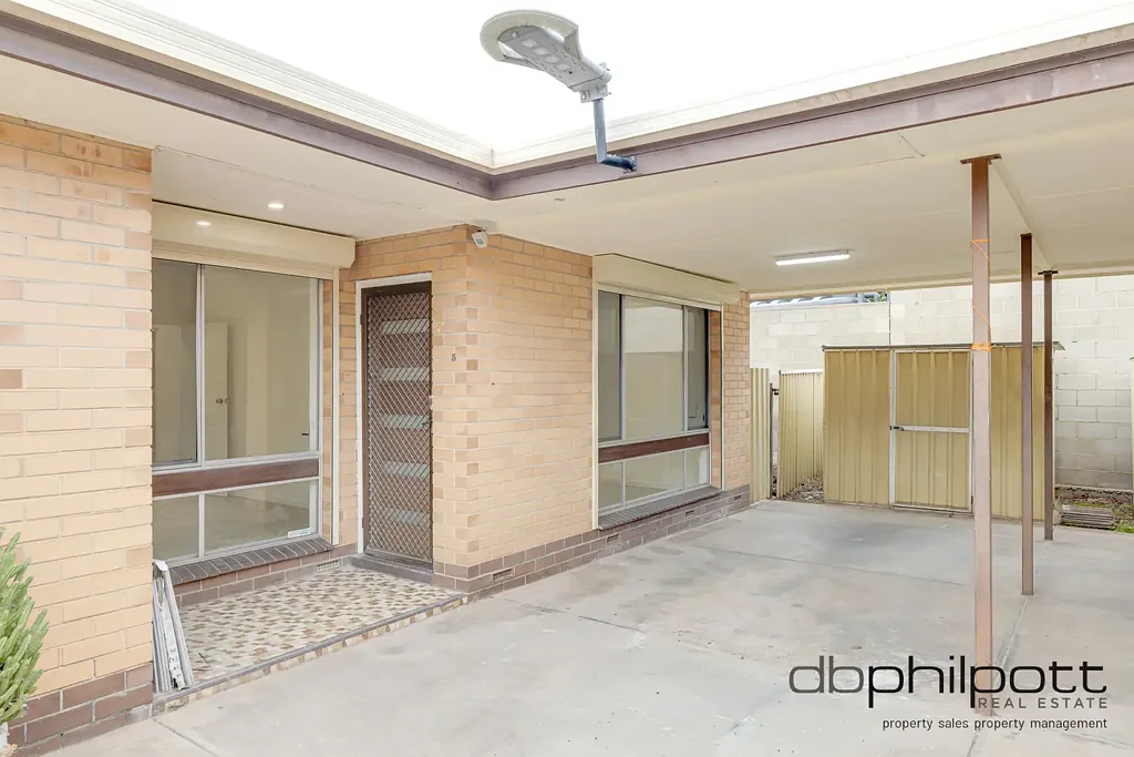 Freshly Renovated Living with Your Own Private Yard!