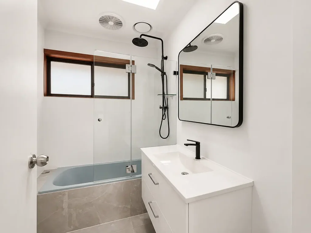 BRAND NEW KITCHEN, BATHROOM & FLOORING | PRIME ST ALBANS LOCATION