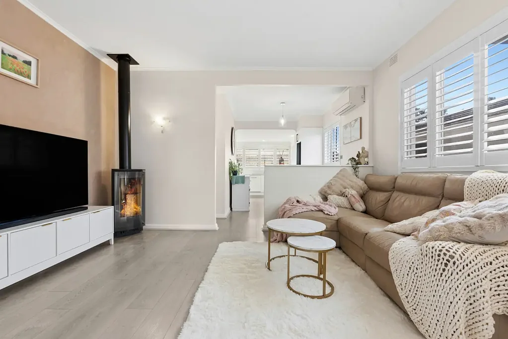 Woy Woy 4कमरा Beautifully Updated Family Home on a Level Block