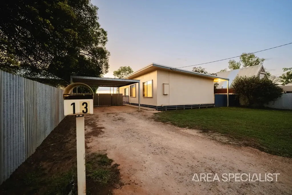 Red Cliffs 3Kwarto The Brief: A Great First Home With Room To Grow