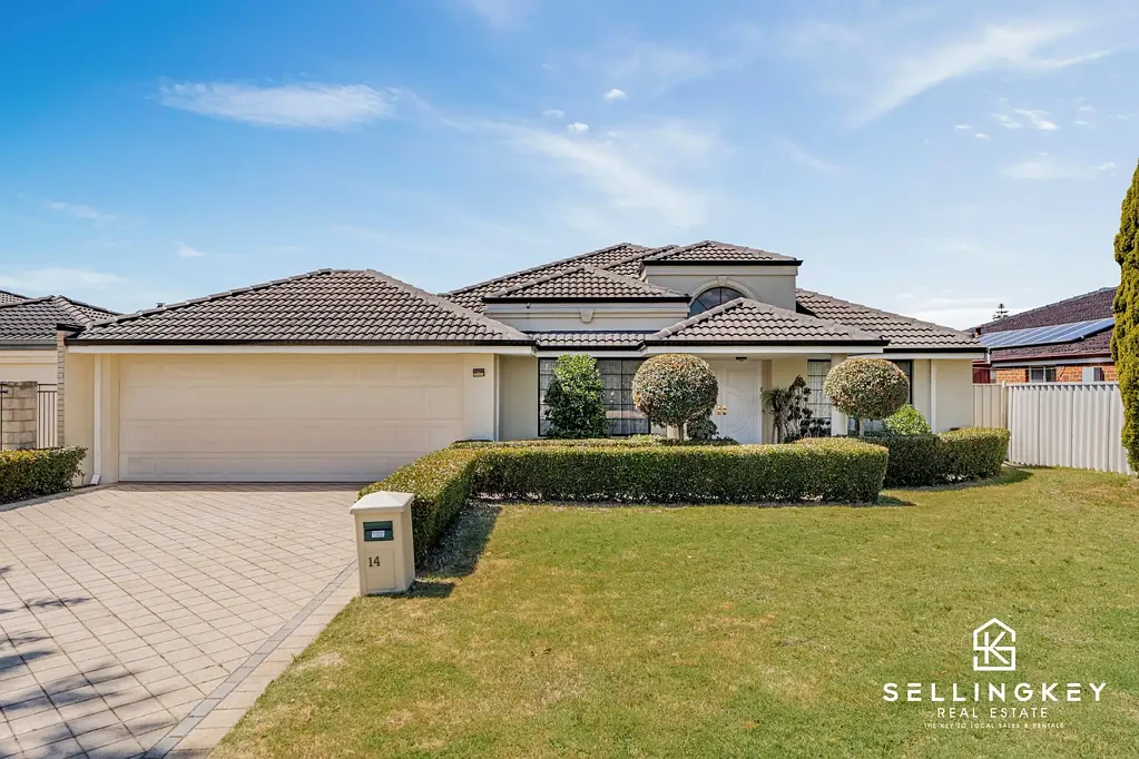 Canning Vale 4房  SellingKey presents 14 Comrie Road!