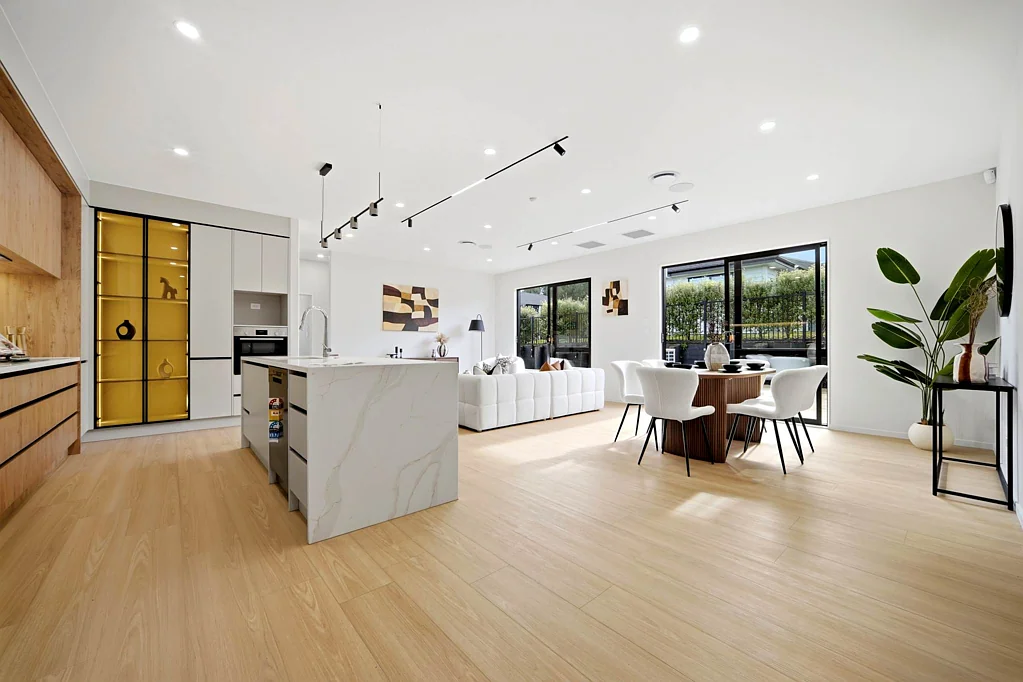 Pukekohe 6Zimmer Brand New 6-Bedroom Family Home on 716m²