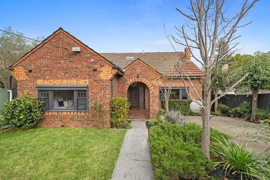 Camberwell 3Kwarto A Hidden Sanctuary Where Timeless Elegance Meets Modern Luxury
