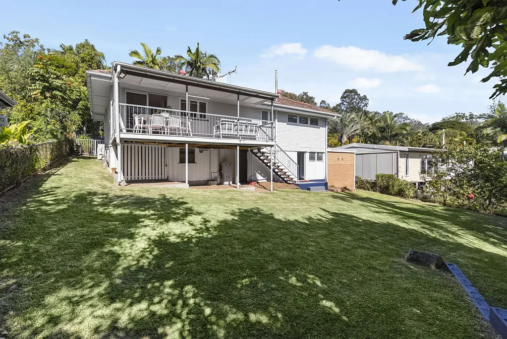 Mitchelton 3Habitaciones Elevated Charm in Mitchelton's Most Peaceful Pocket