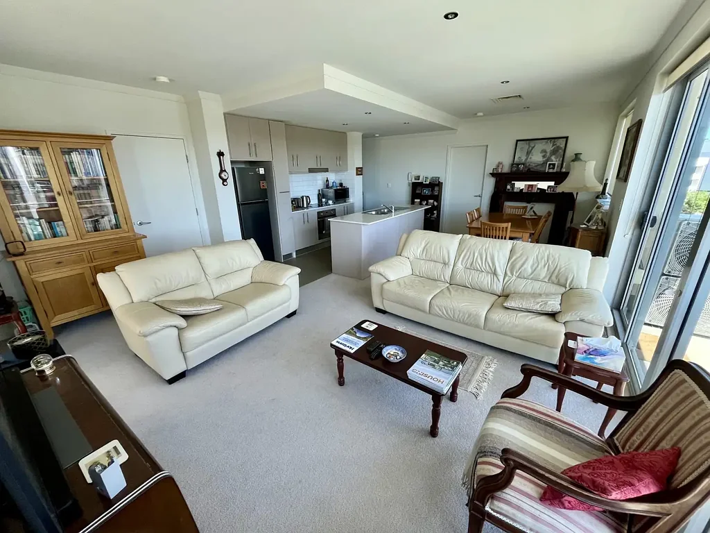 West Perth 2Kwarto NORTH-FACING LIGHT, PARK OUTLOOK, LUXURY DESIGN. NOTTING HILL APARTMENTS.