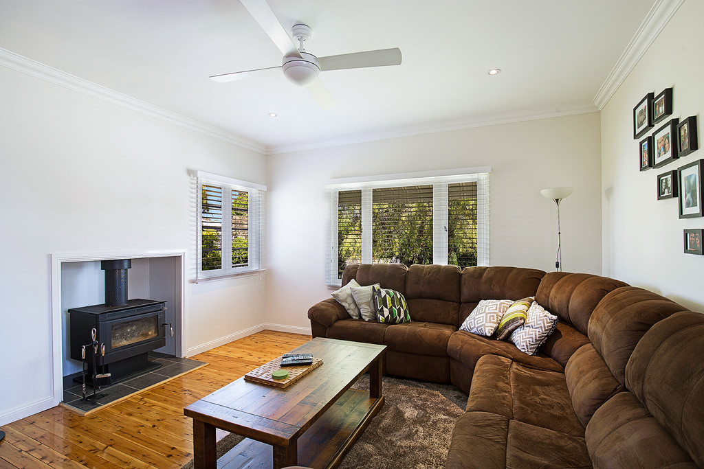 42 CAY ST, NEWTOWN QLD 4350, 0 Bedrooms, 0 Bathrooms, House