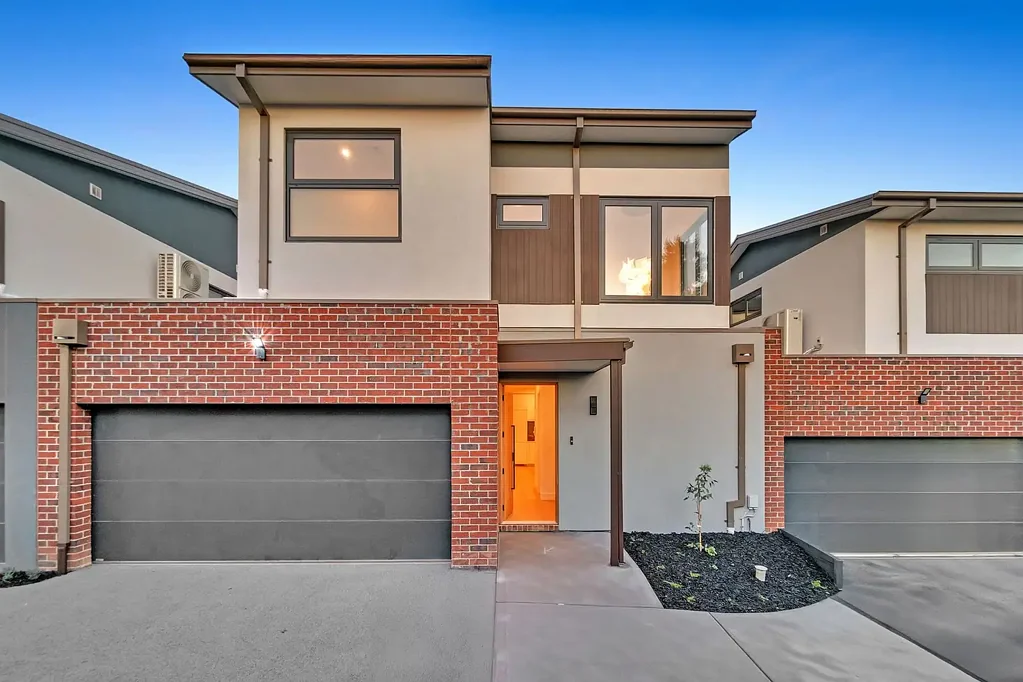 Templestowe 3Moenga A Unique and Efficiently Designed Townhouse