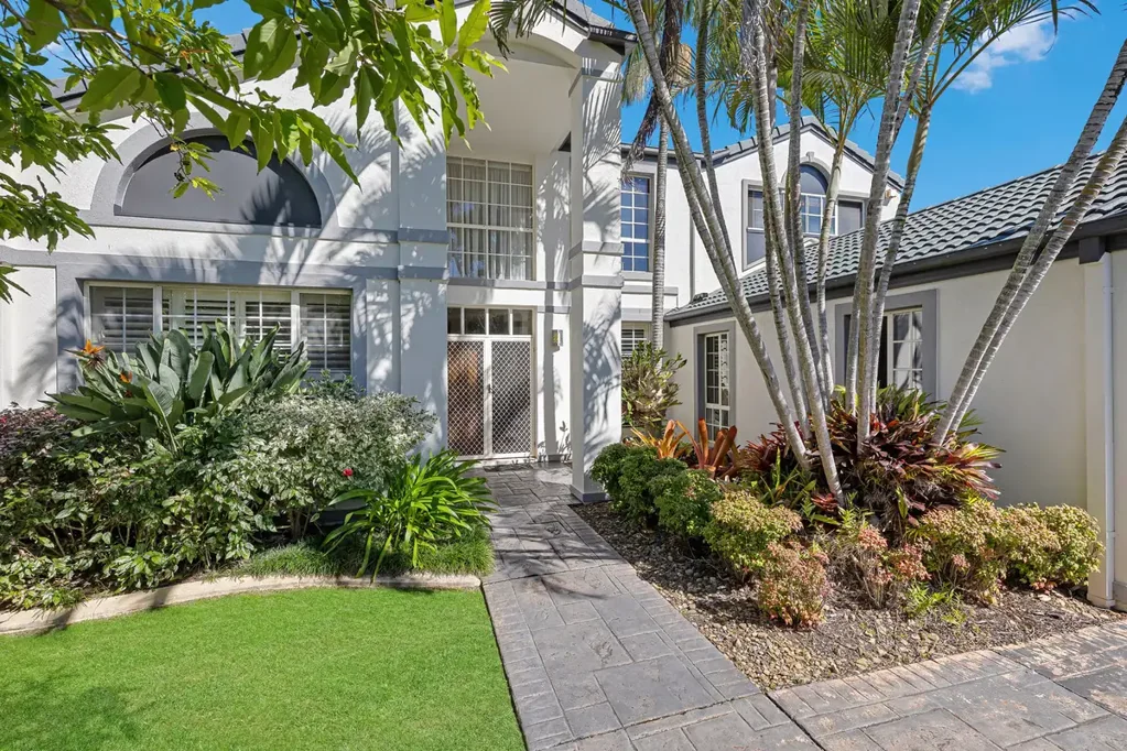 Helensvale 4房  Spacious Family Living