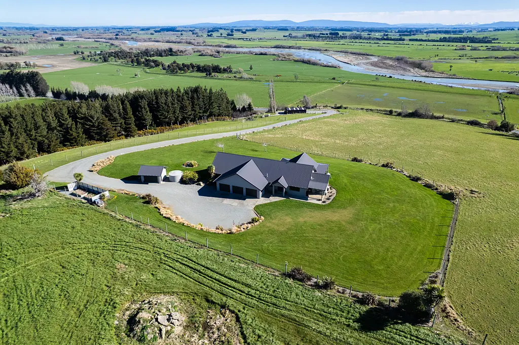 1521 Dipton-Winton Highway, Winton, Southland