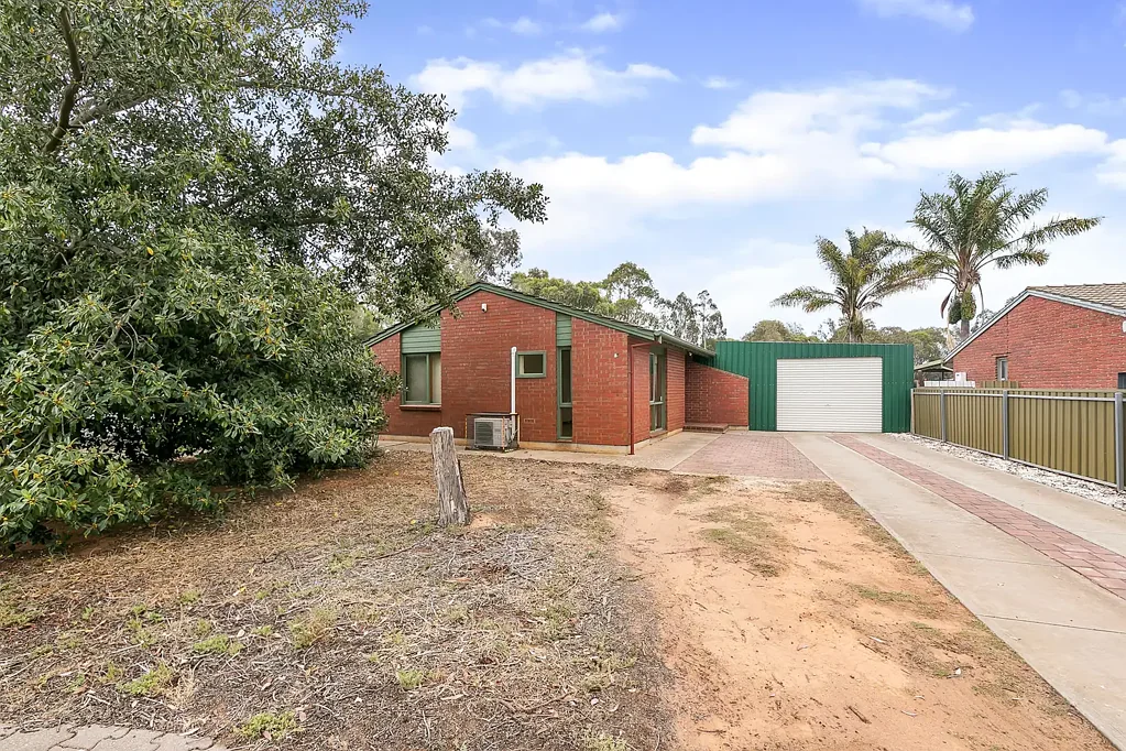 Parafield Gardens 3房  Big Block, Big Potential!