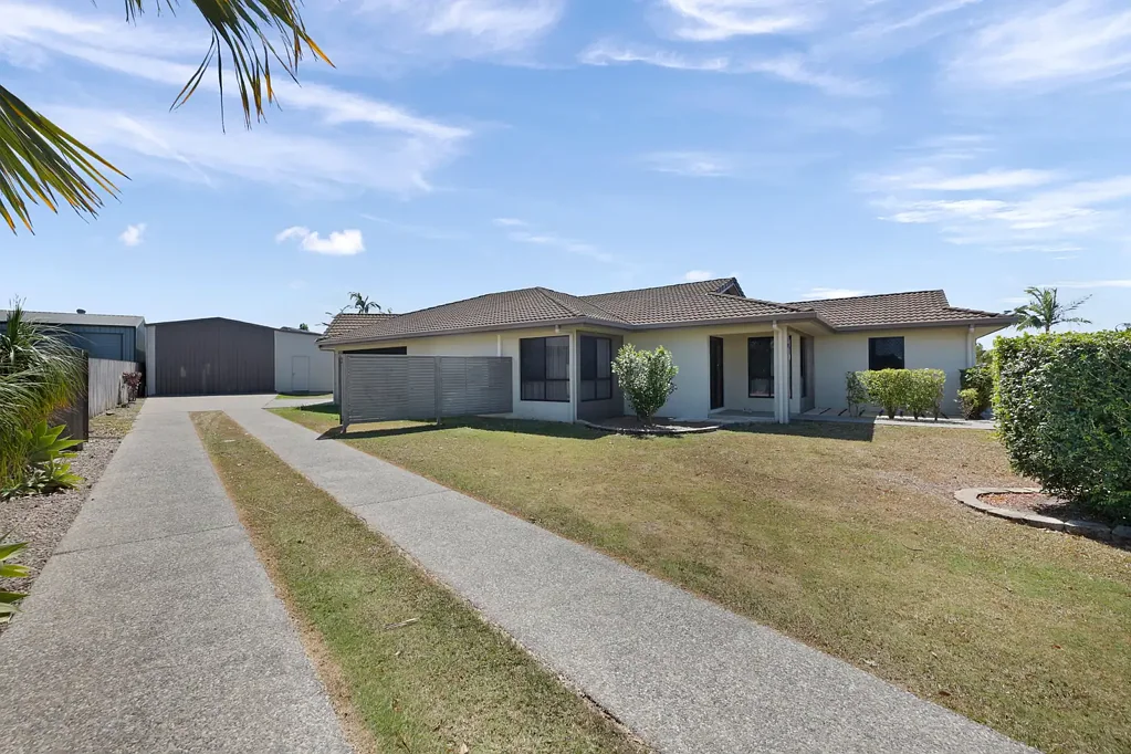 Marian 4房  Space, Lifestyle & a Serious Shed - 48 Poulsen Drive, Marian