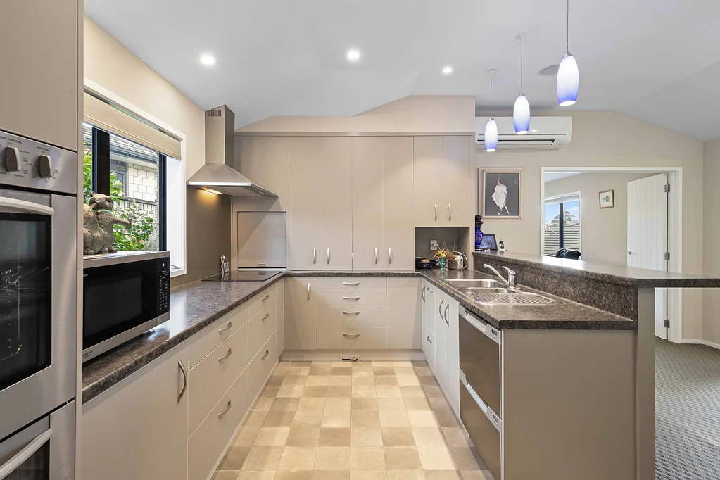 Buckland 3બેડરૂમ MUST SEE! - FAMILY FRIENDLY LIVING AT ITS BEST