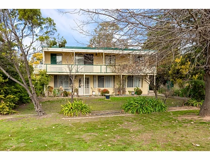 48 Kennedy Street, Howlong, NSW 2643, 5 ਕਮਰੇ, 3 ਬਾਥਰੂਮ, House